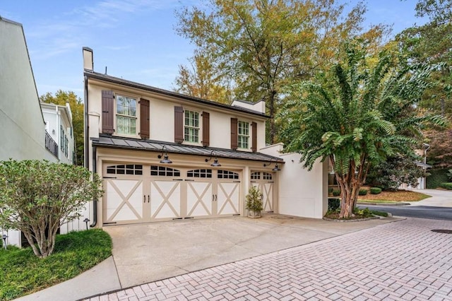 view of front facade with a garage