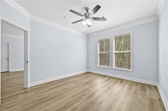 unfurnished room with light hardwood / wood-style flooring, ceiling fan, and crown molding