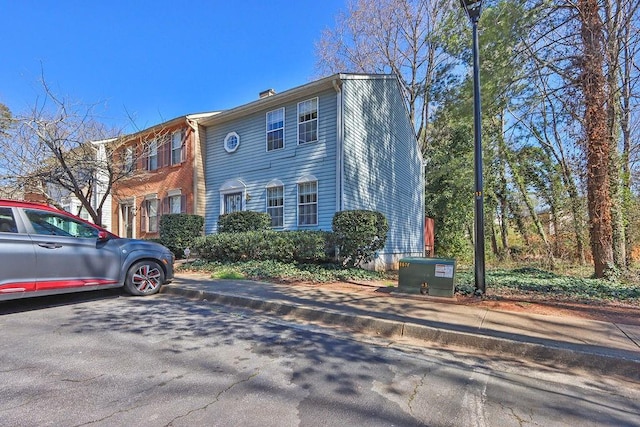 view of front of property
