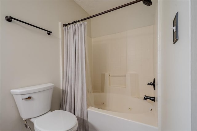 full bathroom featuring toilet and shower / tub combo
