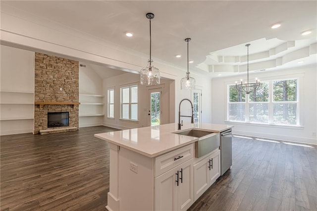 4075 O Henry Ct, Mcdonough, GA 30252 - kitchen featuring a sink, dishwasher, healthy amount of natural light, dark wood-type flooring, and recessed lighting