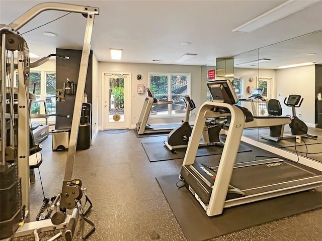 2865 Lenox Rd NE Unit 410, Atlanta, GA 30324 - exercise room with baseboards
