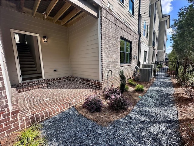 exterior space featuring a patio area