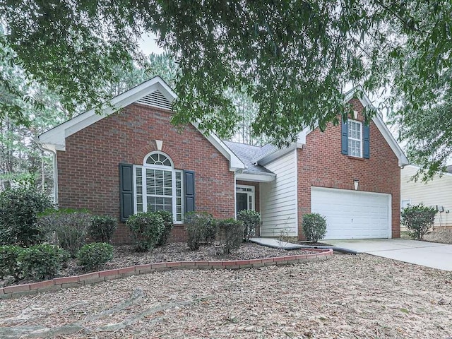 view of front facade with a garage