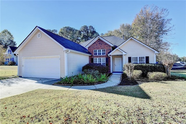 view of front of house with a front yard