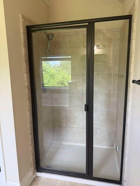 1307 Clarecastle Ln, Buford, GA 30519 - bathroom with a stall shower