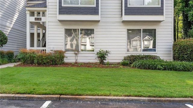 47 Arbor End, Smyrna, GA 30080 - entrance to property featuring a lawn and uncovered parking