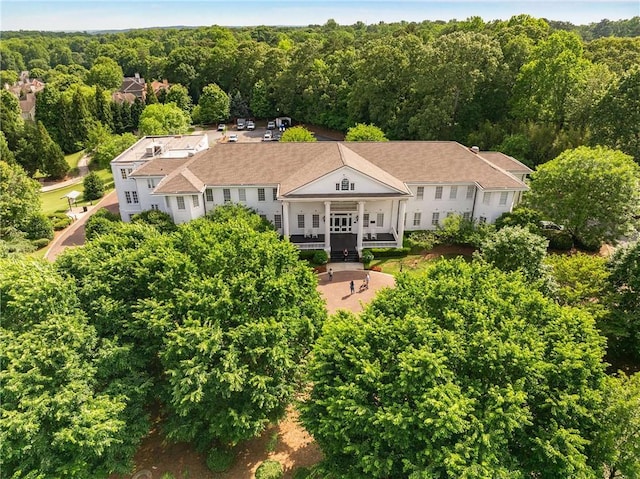2374 Farmstead Cir, Smyrna, GA 30080 - aerial view of property and surrounding area with a heavily wooded area