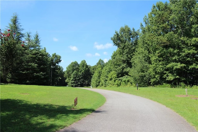 Listing photo 3 for 852 Rockhound Dr, Dahlonega GA 30533