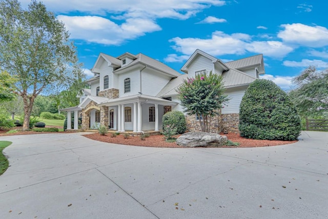 view of front of house with a porch