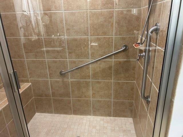 3311 Lindenridge Dr, Buford, GA 30519 - full bathroom featuring a stall shower