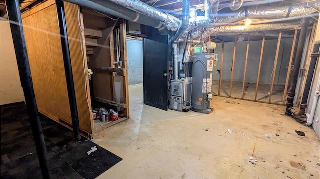 2569 Dobbs Dr NW, Kennesaw, GA 30152 - unfinished below grade area with water heater