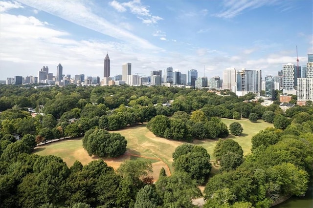 bird's eye view with a view of city