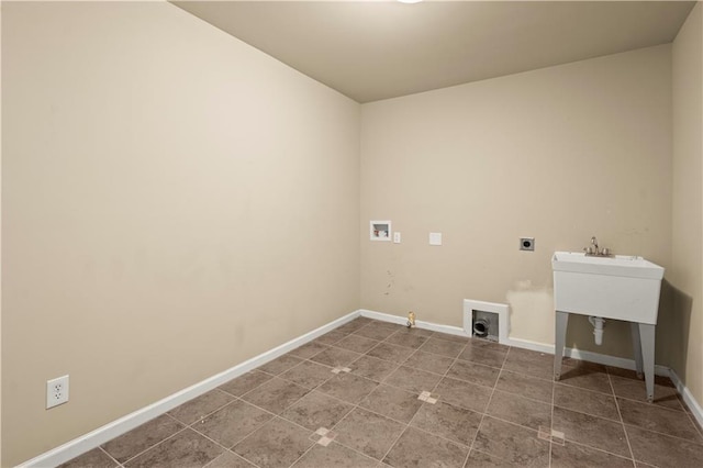 clothes washing area with hookup for a gas dryer, tile patterned floors, hookup for an electric dryer, and hookup for a washing machine