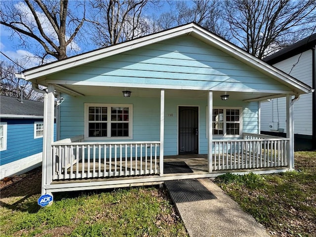 view of front of home featuring a porch