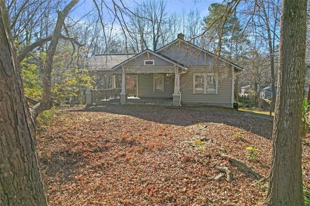 view of front of house featuring a porch