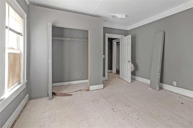 unfurnished bedroom with a closet