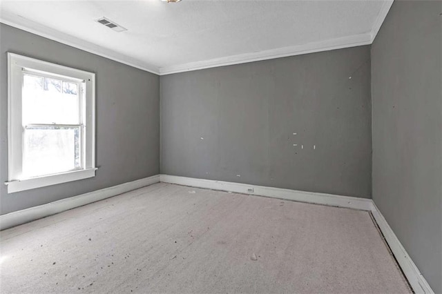 empty room with ornamental molding