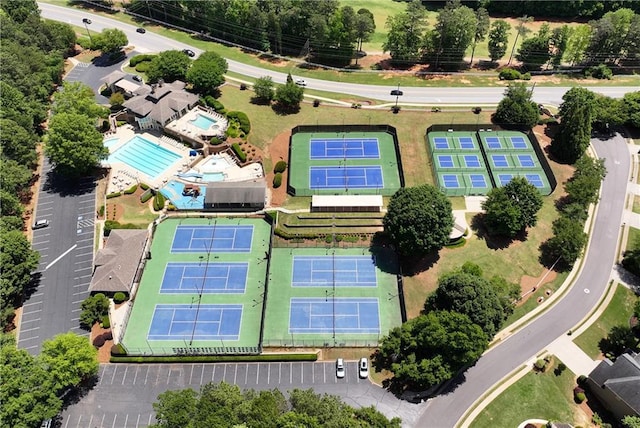 drone / aerial view of a pool