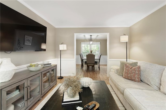 3719 Northbrook Ct, Atlanta, GA 30340 - living area featuring light wood-style flooring and crown molding