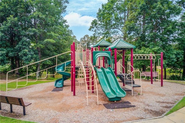 6410 Crosscreek Ln, Flowery Branch, GA 30542 - view of community play area