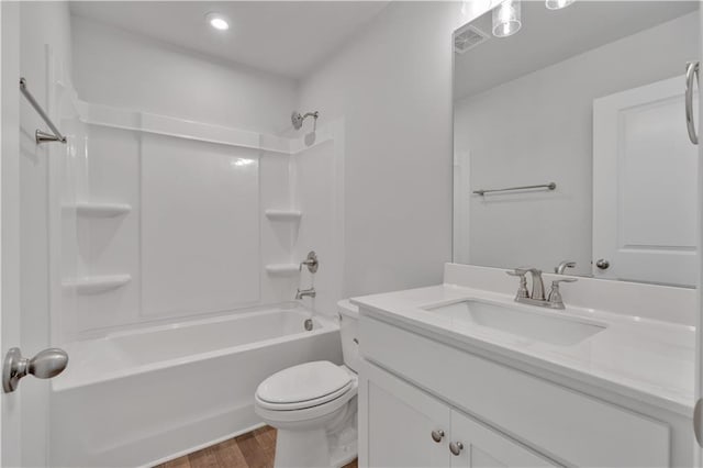 16 Grove Pointe Way SE, Cartersville, GA 30120 - bathroom featuring wood finished floors, toilet, vanity, tub / shower combination, and recessed lighting