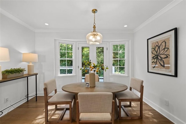 5143 Meadowlake Ln, Dunwoody, GA 30338 - dining room with dark wood-style flooring, crown molding, baseboards, and recessed lighting