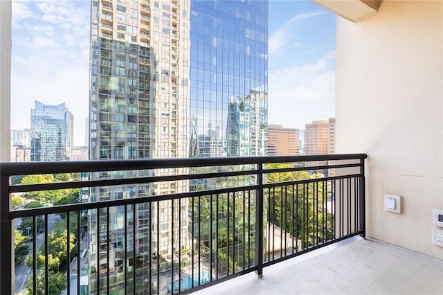 3445 Stratford Rd NE Unit 1605, Atlanta, GA 30326 - balcony with a view of city