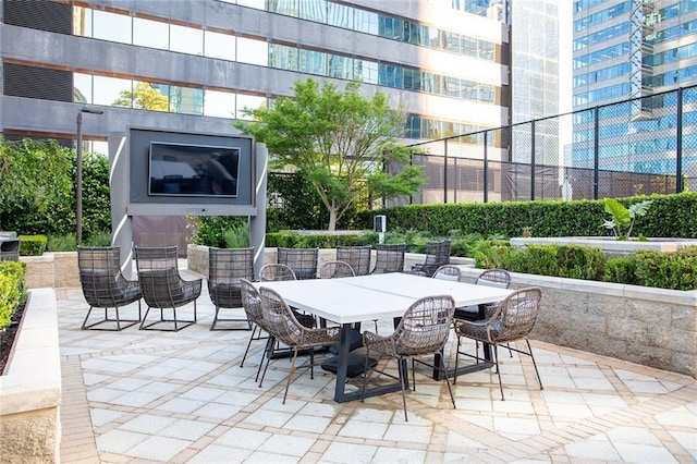 3445 Stratford Rd NE Unit 1605, Atlanta, GA 30326 - view of patio / terrace with outdoor dining space