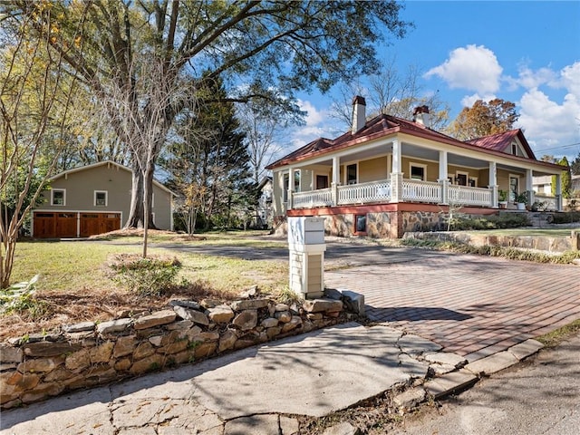 view of front facade featuring a porch