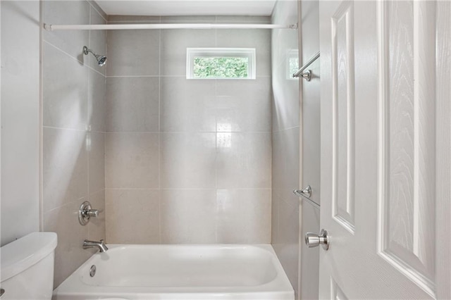 1891 8th St, Atlanta, GA 30341 - full bath featuring toilet and tub / shower combination