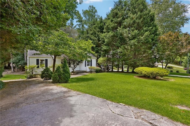 1891 8th St, Atlanta, GA 30341 - view of front of house with a front yard