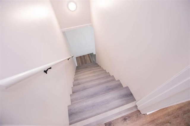 280 Hitchcock Rd, Dallas, GA 30157 - view of staircase