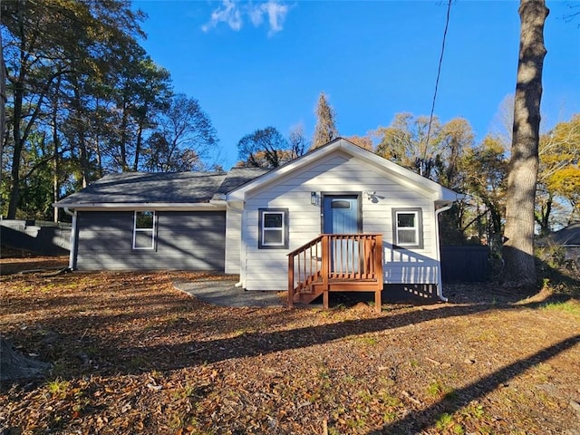 view of front of property