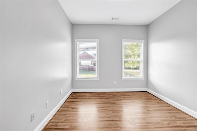 empty room featuring light hardwood / wood-style flooring