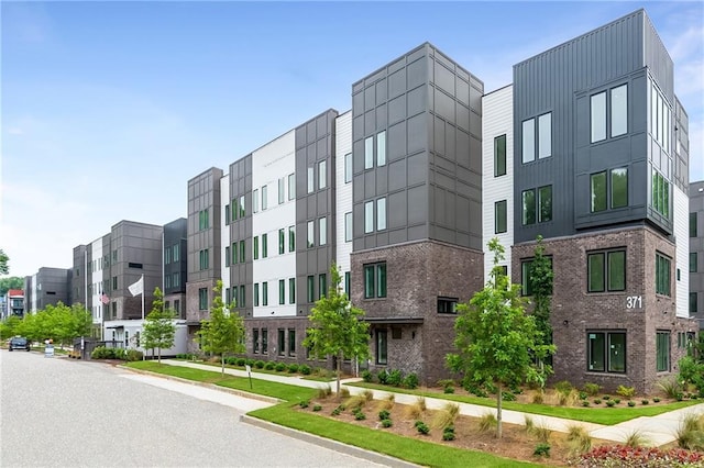 392 Pratt Dr Unit 2013, Atlanta, GA 30315 - view of property