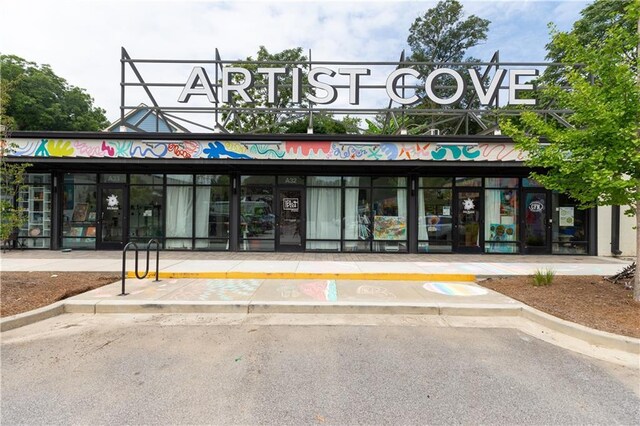 392 Pratt Dr Unit 2013, Atlanta, GA 30315 - view of building exterior