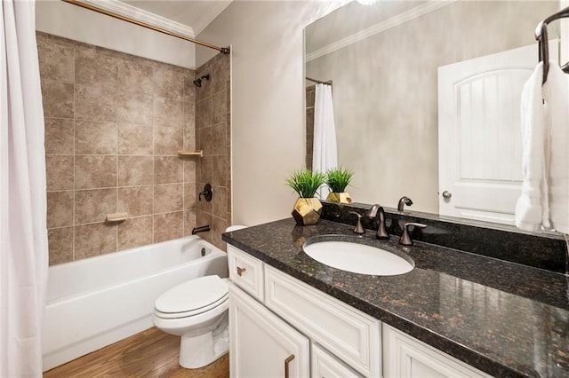 2660 Burnt Hickory Dr, Cumming, GA 30028 - full bath featuring crown molding, shower / bath combo with shower curtain, vanity, toilet, and wood finished floors