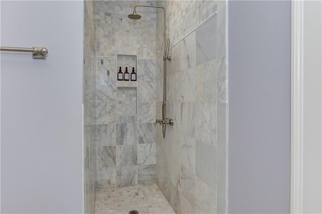 2972 Lookout Pl NE, Atlanta, GA 30305 - bathroom featuring a tile shower
