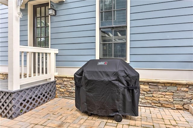 2972 Lookout Pl NE, Atlanta, GA 30305 - exterior view of stone siding