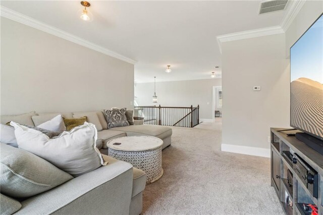 office area with carpet flooring, an inviting chandelier, and baseboards