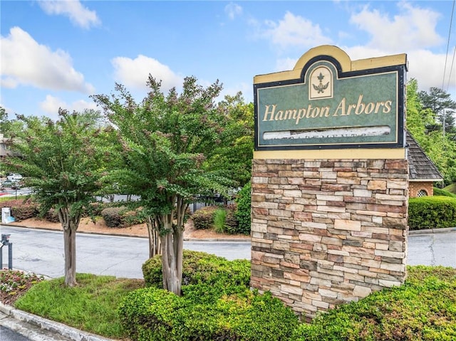 705 Beaufort Cir, Duluth, GA 30096 - view of community sign