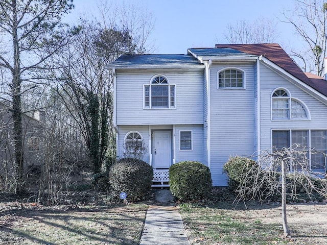 view of front of property