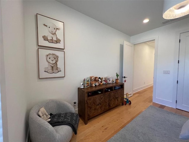 613 Bill Rutledge Rd, Winder, GA 30680 - sitting room featuring light wood finished floors and recessed lighting