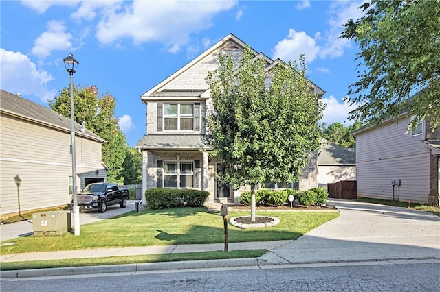 view of front of house featuring a front yard