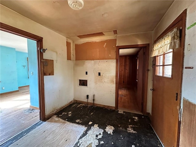 clothes washing area with laundry area and washer hookup