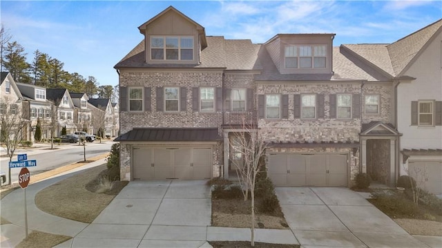 view of front of house featuring a garage