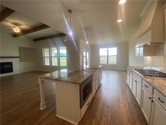 216 Montview Dr, Jefferson, GA 30549 - kitchen with a ceiling fan, recessed lighting, white cabinetry, dark wood finished floors, and tasteful backsplash