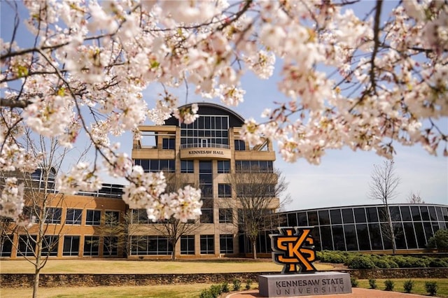 3338 Cranston Ln, Kennesaw, GA 30144