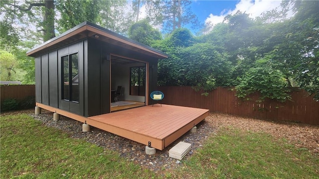 2132 Clairmont Rd, Brookhaven, GA 30033 - view of outdoor structure featuring an outdoor structure and fence